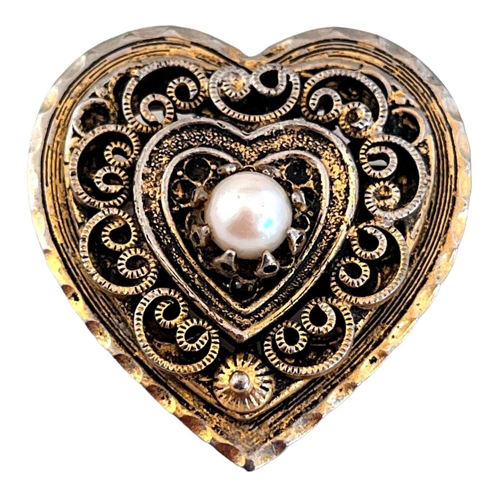 Vintage 1970s Heart Filigree Brooch Pendant Simulated Pearl - 6W